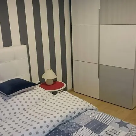 Apartment Apartament 4 Seasons- Basen Wewnetrzny,Jacuzzi,Sauna,Silownia I Kulkoland W Cenie!!! *