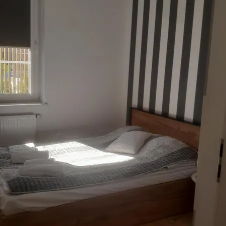 4 Seasons- Basen Wewnetrzny,jacuzzi,sauna,silownia, Kulkoland I Parking Gratis * Колобжег
