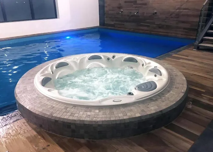 Apartament 4 Seasons- Basen Wewnetrzny,jacuzzi,sauna,silownia I Kulkoland W Cenie!!! Kołobrzeg