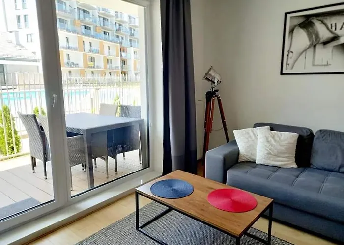 4 Seasons- Basen Wewnetrzny,jacuzzi,sauna,silownia I Kulkoland W Cenie!!!