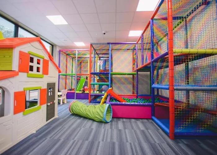 4 Seasons- Basen Wewnetrzny,jacuzzi,sauna,silownia I Kulkoland W Cenie!!! Apartament