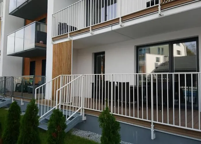 4 Seasons- Basen Wewnetrzny,jacuzzi,sauna,silownia I Kulkoland W Cenie!!!