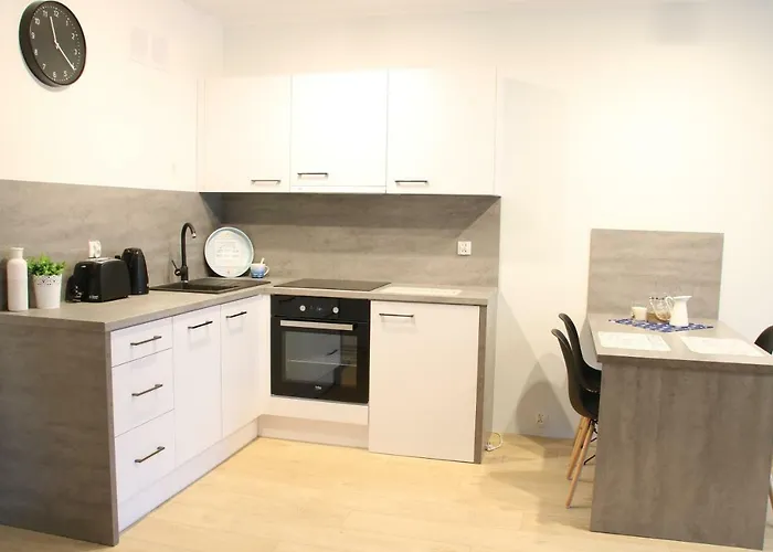 4 Seasons- Basen Wewnetrzny,jacuzzi,sauna,silownia I Kulkoland W Cenie!!! Apartament *