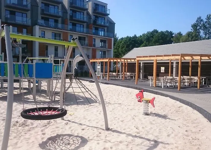 4 Seasons- Basen Wewnetrzny,jacuzzi,sauna,silownia I Kulkoland W Cenie!!! * Kołobrzeg